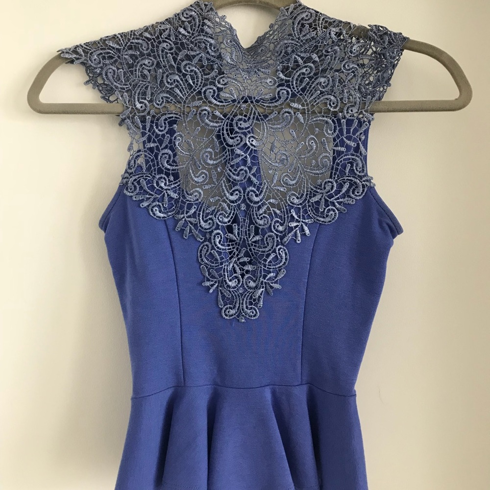 Fashionable Lace Top